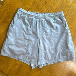 Lululemon Pace Breaker Lined 5” Men shorts.  Size small.